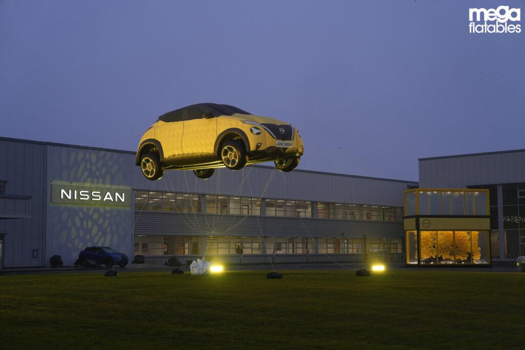 Heliu filled inflatable car for Nissan Juke